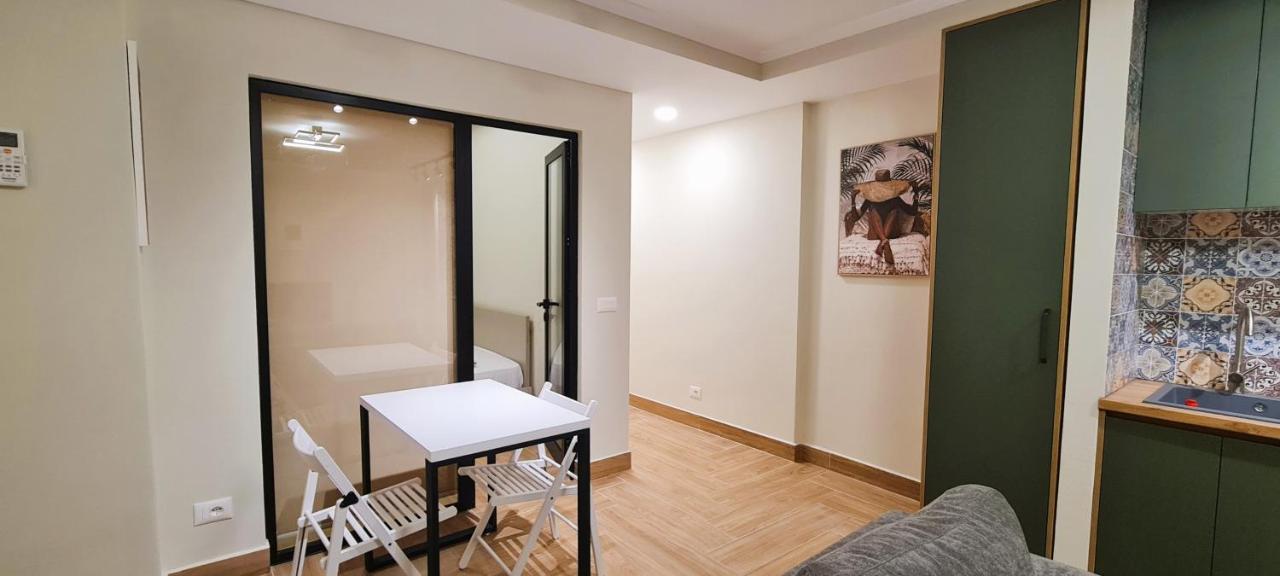 2V1 - Center Apartment 4 Tirana Extérieur photo