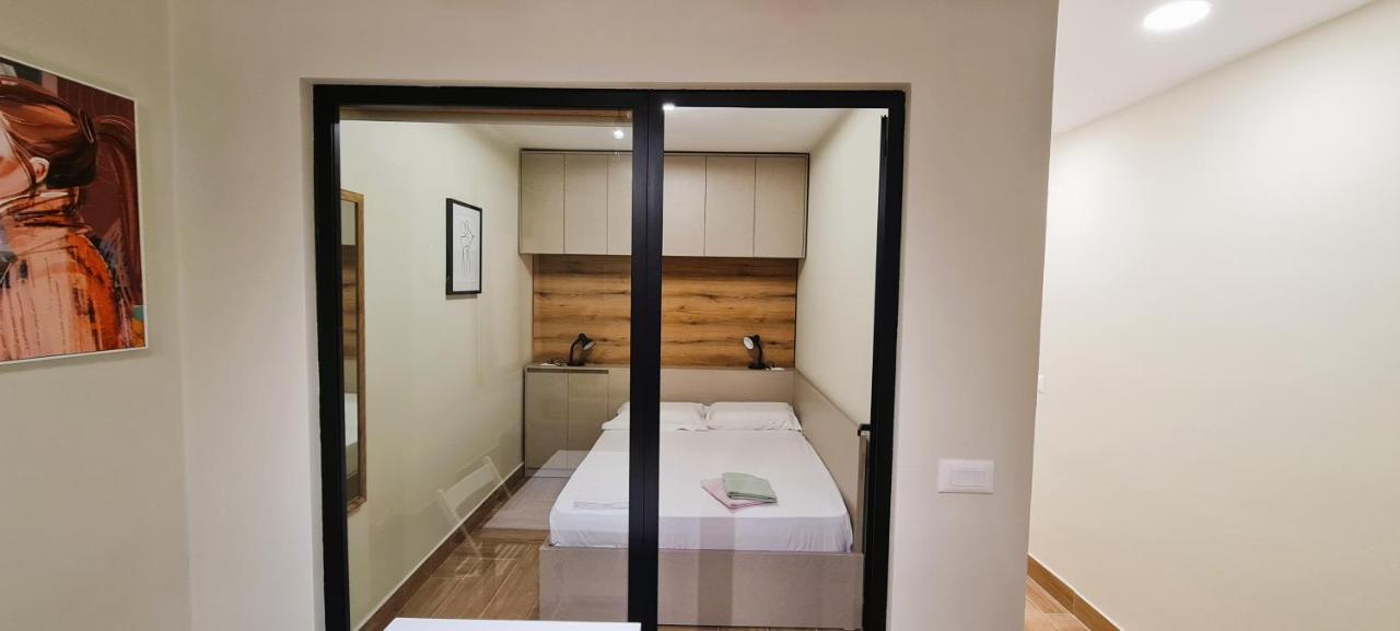 2V1 - Center Apartment 4 Tirana Extérieur photo